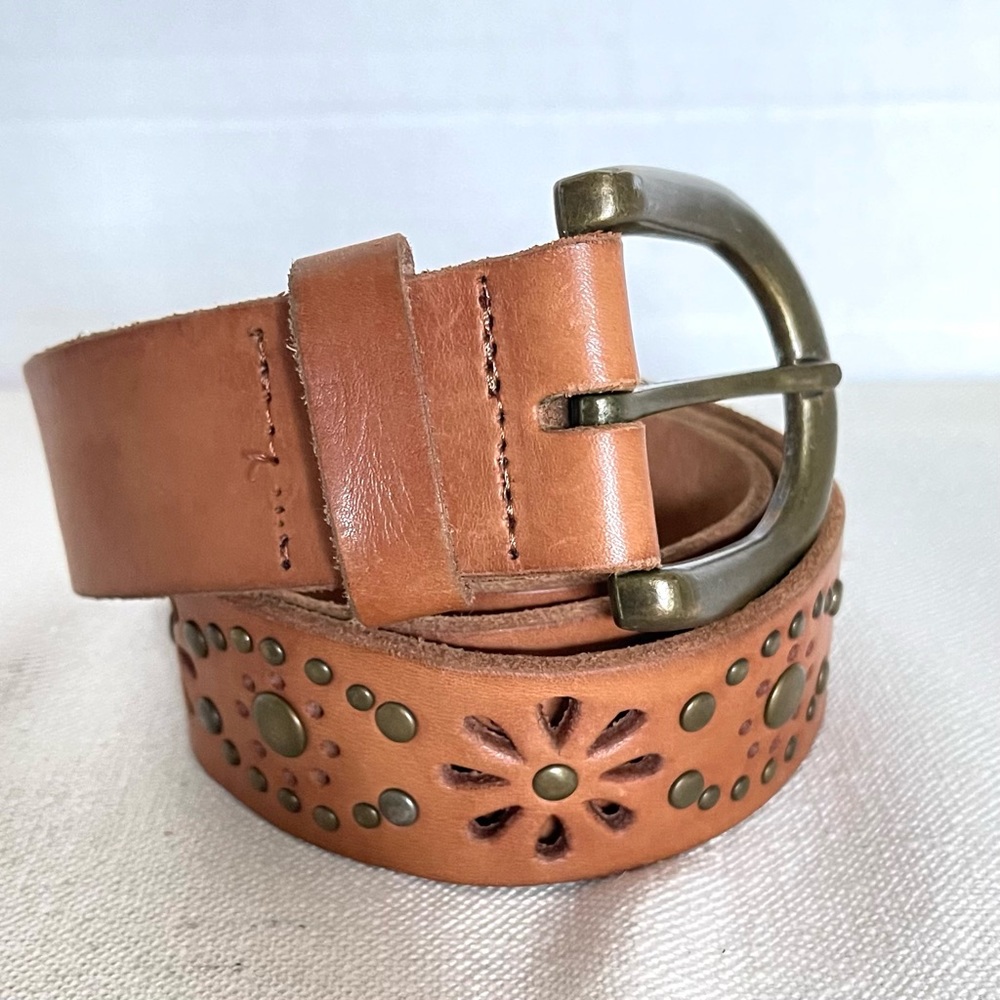 Bluenotes Genuine Leather Tan Laser Cut Studded Brass Buckle Belt Size Size S